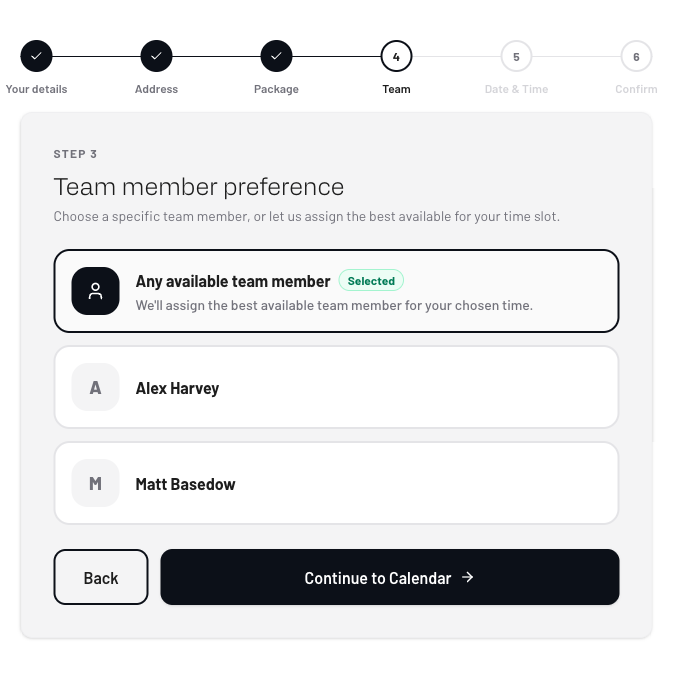 Selecting a team member in the Shootbase booking flow